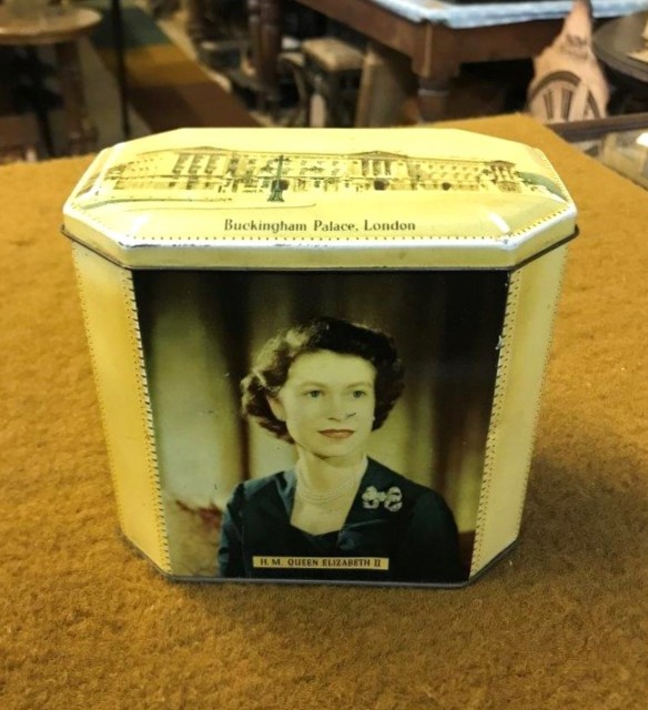 Vintage Tea Caddy Souvenir of the Coronation of H.M Queen Elizabeth II June 2nd 1953