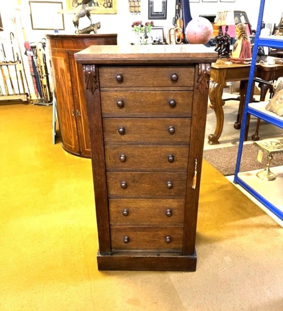 Antique Mahogany Wellington Chest