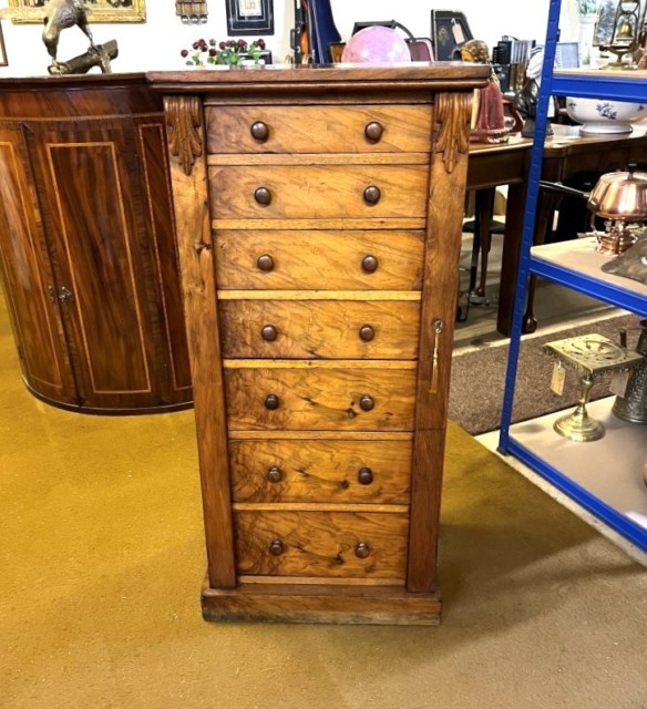 Victorian Figured Walnut Wellington Chest