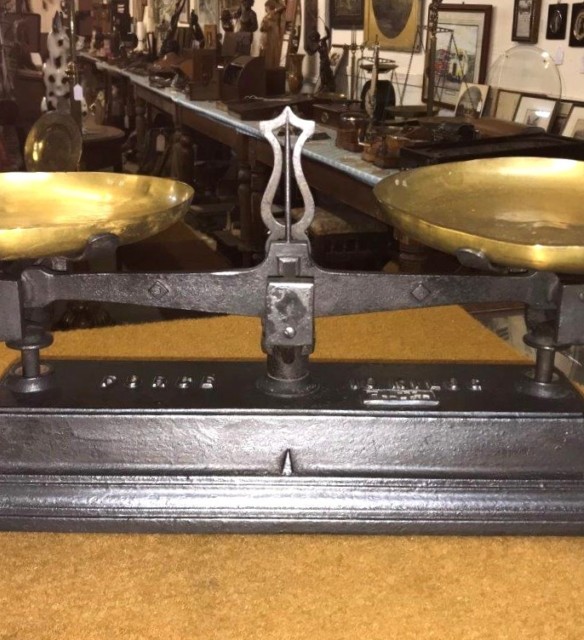 Antique Force 10 Kilog Scales Cast Iron with Brass Pans