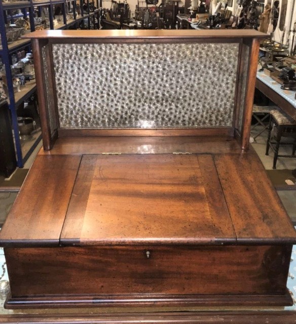 Early 20th Century Bank Clerks Counter Top Desk