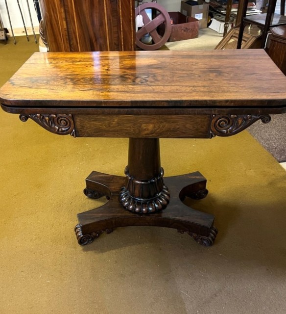 Victorian Rosewood Pedestal Console / Card Table