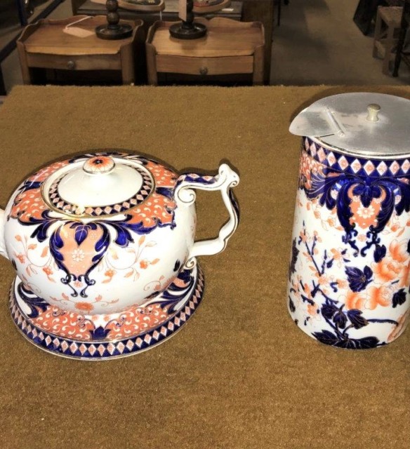 Imari Tea and Coffee Pot Set