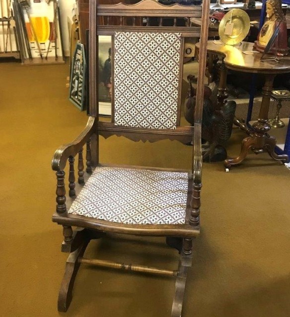 Antique American Style Rocking Chair